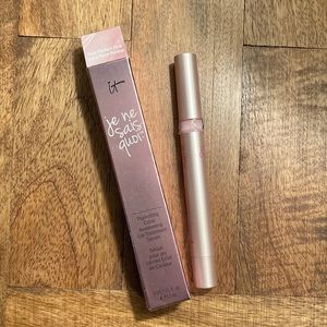 It Cosmetics NIB Je Ne Sais Quoi Lip Serum